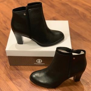 Giani Bernini black booties